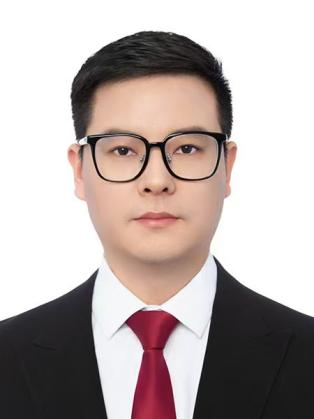 潘振华.png